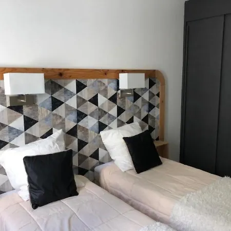 Apartment 3 Pieces Ideallement Situe